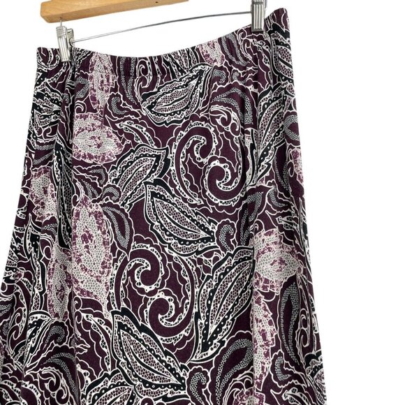 Chico's Purple Paisley Pull On Rayon Maxi Skirt Womens Size 8 Boho Elastic Waist - Picture 2 of 7